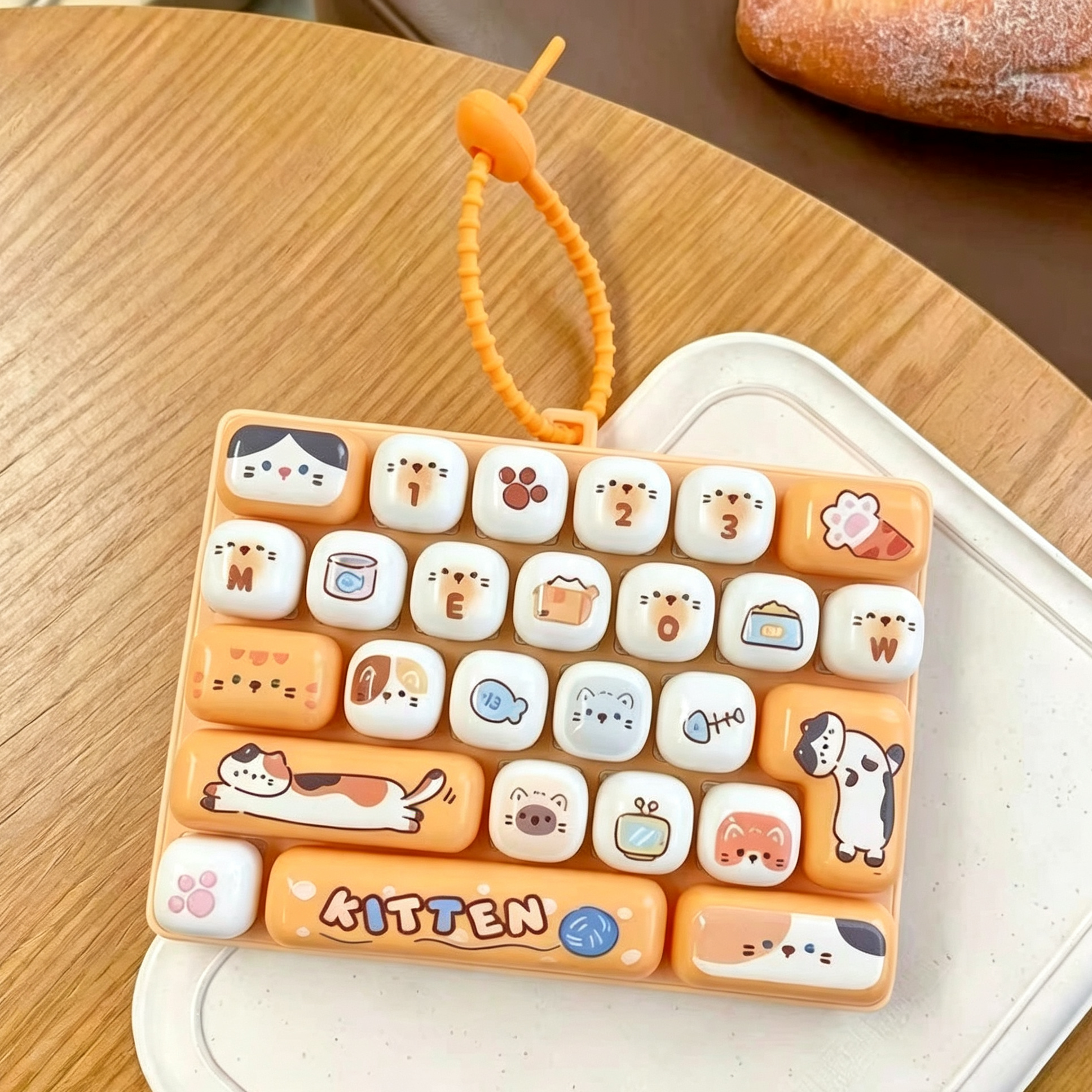 Cute Mini Fidget Keyboard Toy 26 Keys Animal Sensory Pop It Lanyard Gift for Kids