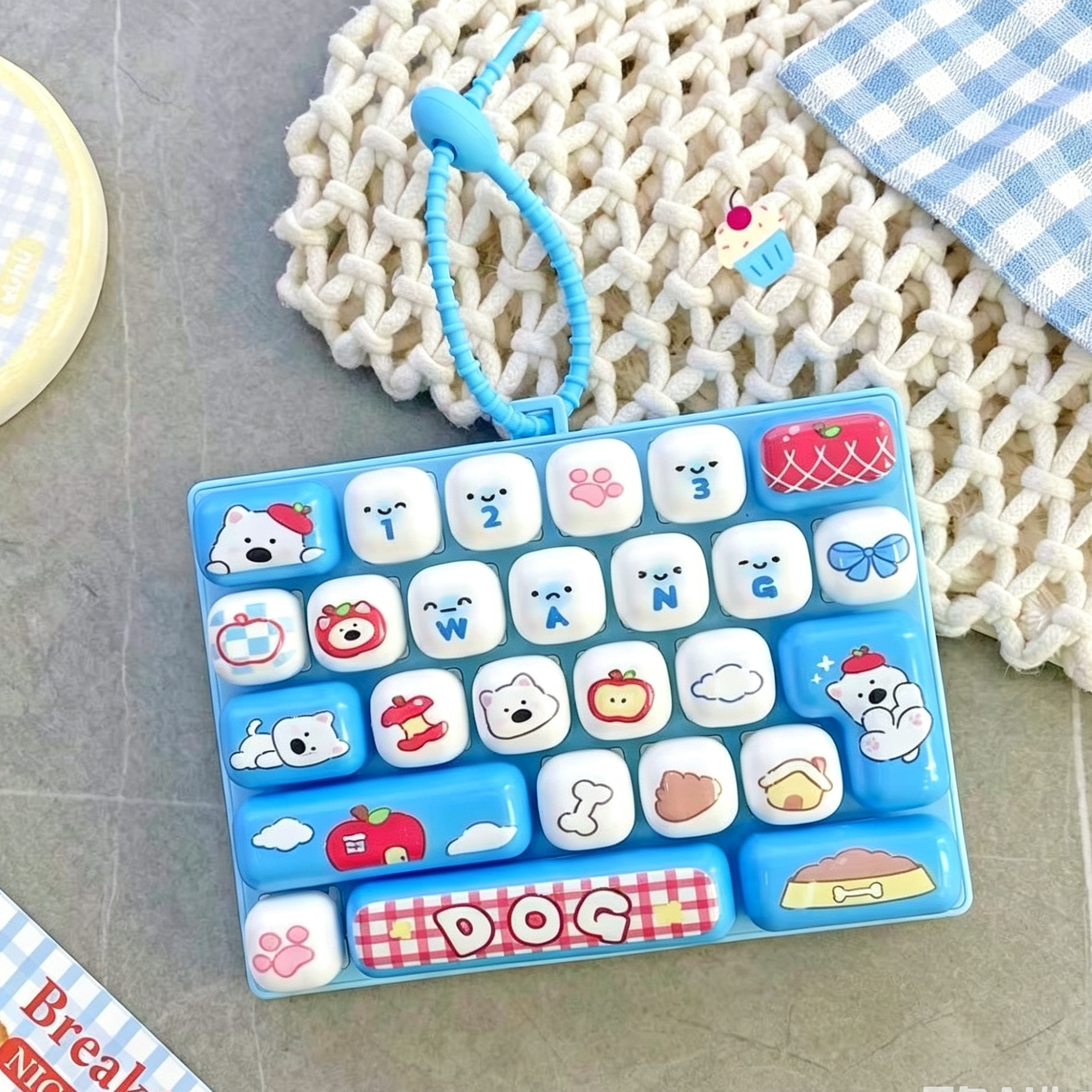 Cute Mini Fidget Keyboard Toy 26 Keys Animal Sensory Pop It Lanyard Gift for Kids